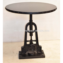 Industrial de manivela mesa de comedor de metal redondo remache Top